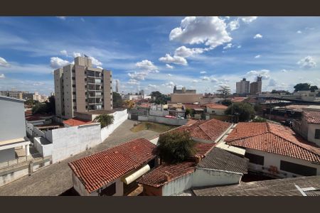 Apartamento à venda com 98m², 2 quartos e 1 vaga Apartamento à venda com 98m², 2 quartos e 1 vagaSala vista