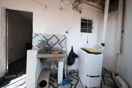 Casa à venda com 50m², 1 quarto e sem vagaÁrea de Serviço
