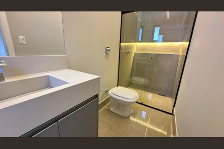 Casa de condomínio para alugar com 176m², 3 quartos e 4 vagas Casa de condomínio para alugar com 176m², 3 quartos e 4 vagasBanheiro