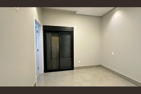 Casa de condomínio para alugar com 176m², 3 quartos e 4 vagas Casa de condomínio para alugar com 176m², 3 quartos e 4 vagasQuarto