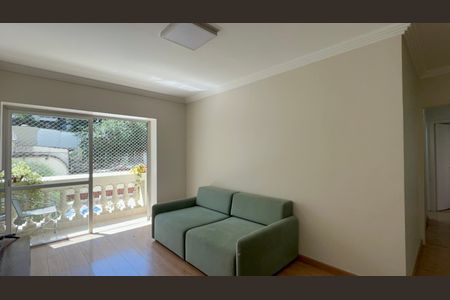 Sala  de apartamento para alugar com 3 quartos, 95m² em Cerqueira César, São Paulo