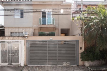 Casa à venda com 155m², 3 quartos e 2 vagasFachada
