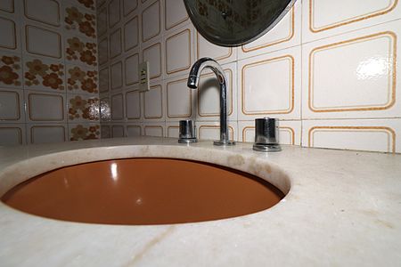 Casa para alugar com 338m², 5 quartos e 4 vagasBanheiro 2 - Torneira