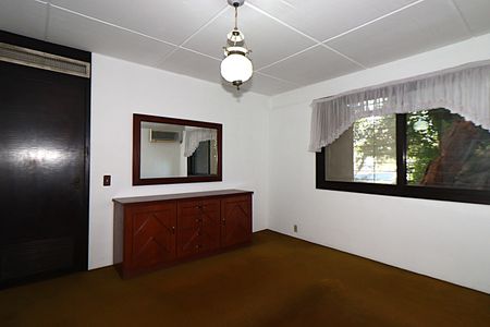 Casa para alugar com 338m², 5 quartos e 4 vagasSuíte