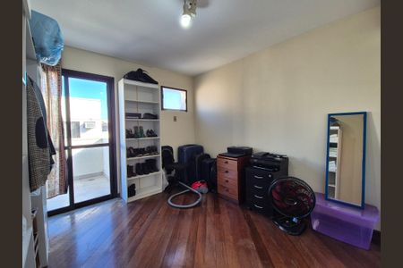 Apartamento à venda com 174m², 3 quartos e 2 vagasQuarto 2