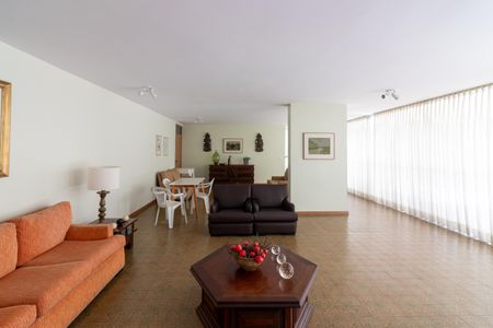 Apartamento para alugar com 90m², 2 quartos e 1 vagaÁrea comum - Salão de festas
