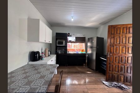 Casa à venda com 90m², 2 quartos e 2 vagasSala/Cozinha