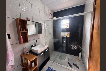 Casa à venda com 90m², 2 quartos e 2 vagasBanheiro