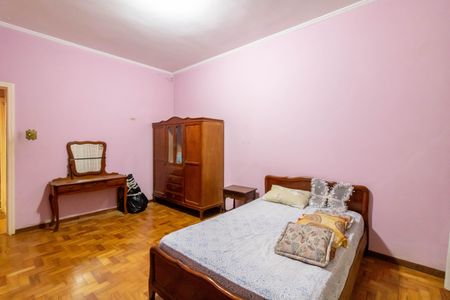 Casa para alugar com 250m², 3 quartos e 3 vagas Casa para alugar com 250m², 3 quartos e 3 vagasSuíte