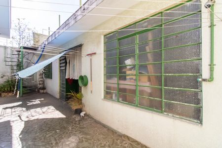 Casa para alugar com 250m², 3 quartos e 3 vagas Casa para alugar com 250m², 3 quartos e 3 vagasArea Externa