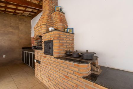 Casa à venda com 360m², 3 quartos e 5 vagas Casa à venda com 360m², 3 quartos e 5 vagasÁrea gourmet