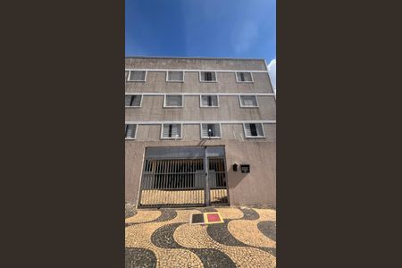 Apartamento à venda com 80m², 2 quartos e 1 vaga Apartamento à venda com 80m², 2 quartos e 1 vagaFachada