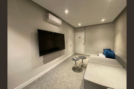 Apartamento à venda com 34m², 2 quartos e sem vagaÁrea comum