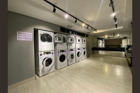 Apartamento à venda com 34m², 2 quartos e sem vagaÁrea comum