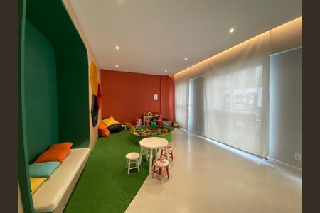 Apartamento à venda com 34m², 2 quartos e sem vagaÁrea comum