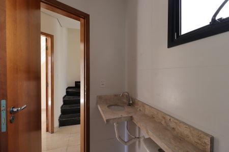 Apartamento à venda com 90m², 2 quartos e 1 vagaBanheiro Social