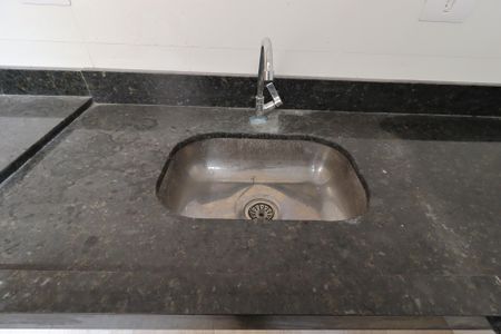 Apartamento à venda com 90m², 2 quartos e 1 vagaCozinha - Pia