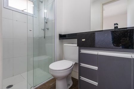Apartamento à venda com 68m², 2 quartos e 2 vagasBanheiro da Suíte 1