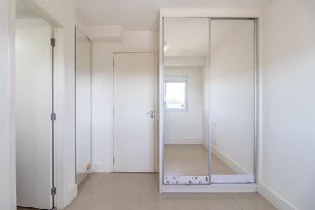 Apartamento à venda com 68m², 2 quartos e 2 vagasSuíte 1