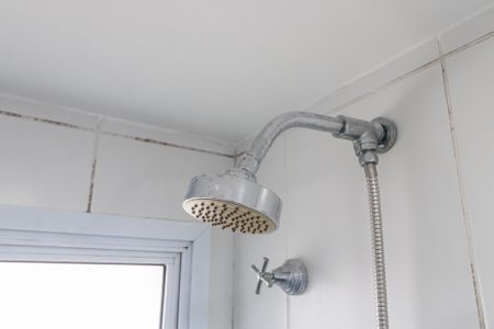 Apartamento à venda com 68m², 2 quartos e 2 vagasBanheiro da Suíte 1