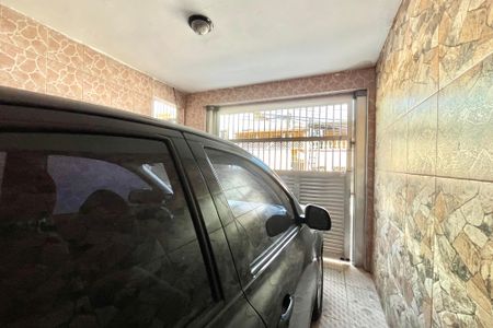 Casa à venda com 100m², 4 quartos e 1 vaga Casa à venda com 100m², 4 quartos e 1 vagaGaragem