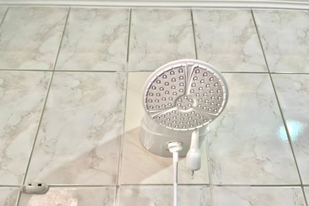 Casa à venda com 100m², 4 quartos e 1 vaga Casa à venda com 100m², 4 quartos e 1 vagaBanheiro