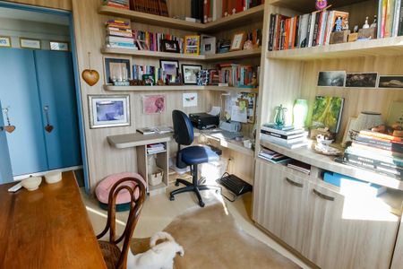 Apartamento à venda com 96m², 3 quartos e 1 vagaQuarto 1 - Armários