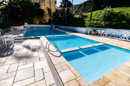 Apartamento à venda com 96m², 3 quartos e 1 vagaÁrea comum - Piscina