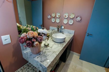 Apartamento à venda com 96m², 3 quartos e 1 vagaBanheiro da Suíte