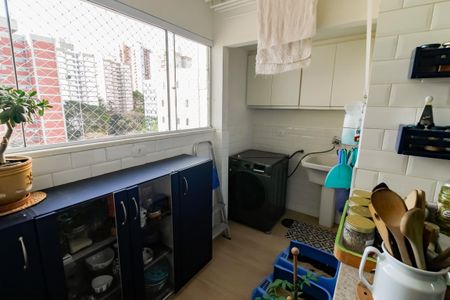 Apartamento à venda com 96m², 3 quartos e 1 vagaÁrea de Serviço