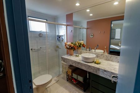 Apartamento à venda com 96m², 3 quartos e 1 vagaBanheiro da Suíte