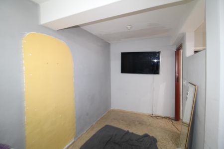 Casa à venda com 316m², 6 quartos e 2 vagasCasa 3 - Quarto 1