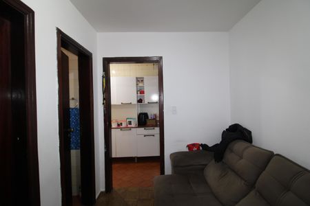 Casa à venda com 316m², 6 quartos e 2 vagasCasa 2 - Sala