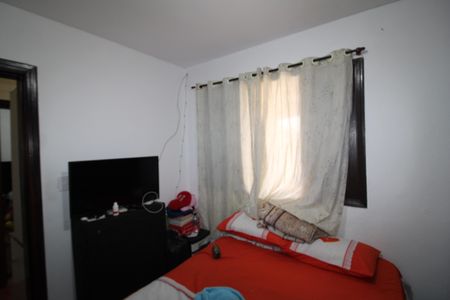 Casa à venda com 316m², 6 quartos e 2 vagasCasa 2 - Quarto 1