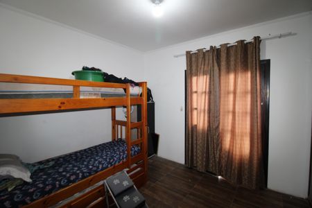 Casa à venda com 316m², 6 quartos e 2 vagasQuarto 2