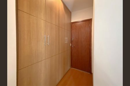 Apartamento à venda com 116m², 3 quartos e 2 vagas Apartamento à venda com 116m², 3 quartos e 2 vagasSuite