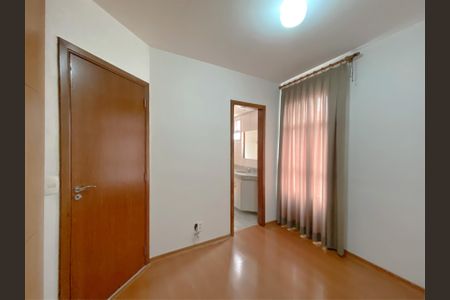 Apartamento à venda com 116m², 3 quartos e 2 vagas Apartamento à venda com 116m², 3 quartos e 2 vagasSuite 2
