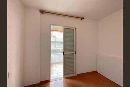 Apartamento à venda com 116m², 3 quartos e 2 vagas Apartamento à venda com 116m², 3 quartos e 2 vagasSuite