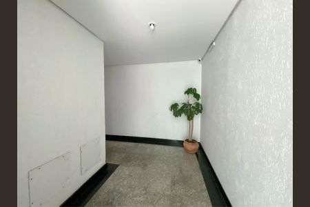Apartamento à venda com 116m², 3 quartos e 2 vagas Apartamento à venda com 116m², 3 quartos e 2 vagasÁrea comum - Hall