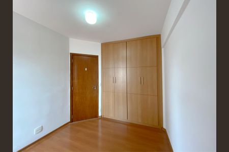 Apartamento à venda com 116m², 3 quartos e 2 vagas Apartamento à venda com 116m², 3 quartos e 2 vagasSuite 3