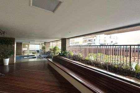 Apartamento à venda com 66m², 1 quarto e 1 vaga Apartamento à venda com 66m², 1 quarto e 1 vagaÁrea comum - Salão de festas