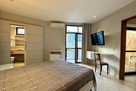 Apartamento à venda com 66m², 1 quarto e 1 vaga Apartamento à venda com 66m², 1 quarto e 1 vagaSuíte