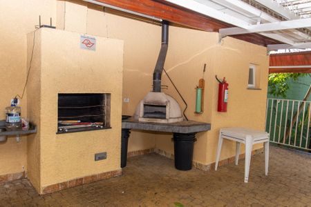 Apartamento à venda com 69m², 3 quartos e 2 vagasChurrasqueira