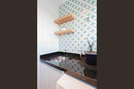 Apartamento à venda com 60m², 2 quartos e 1 vaga Apartamento à venda com 60m², 2 quartos e 1 vagaÁrea de serviço