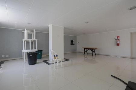 Apartamento à venda com 60m², 2 quartos e 1 vaga Apartamento à venda com 60m², 2 quartos e 1 vagaÁrea comum - Salão de festas