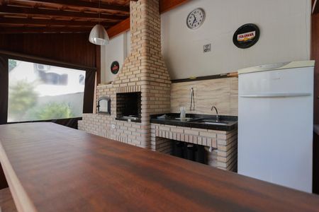 Apartamento à venda com 60m², 2 quartos e 1 vaga Apartamento à venda com 60m², 2 quartos e 1 vagaÁrea comum - Churrasqueira