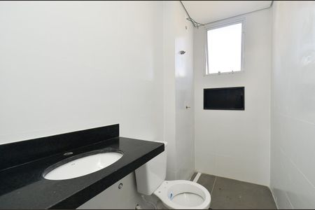 Apartamento à venda com 58m², 2 quartos e 2 vagas Apartamento à venda com 58m², 2 quartos e 2 vagasBanheiro Social