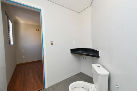 Apartamento à venda com 58m², 2 quartos e 2 vagas Apartamento à venda com 58m², 2 quartos e 2 vagasBanheiro Suíte 2