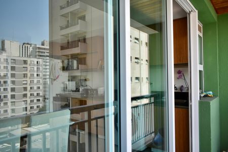 Apartamento à venda com 72m², 2 quartos e 2 vagas Apartamento à venda com 72m², 2 quartos e 2 vagasSacada