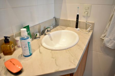 Apartamento à venda com 72m², 2 quartos e 2 vagas Apartamento à venda com 72m², 2 quartos e 2 vagasBanheiro Social